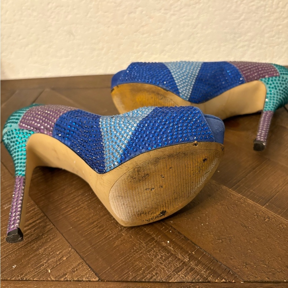 Enzo Angiolini Blue and Purple Peep-Toe Heels - Picture 6 of 7